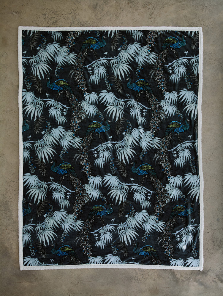 Peacocks Throw