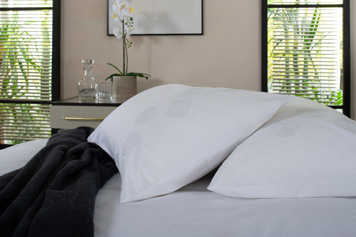 Spirals Embroidered 200TC Cotton Duvet Set