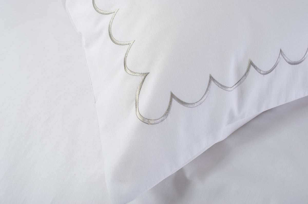 Scallop Silver Duvet Set | The Lyndon Company