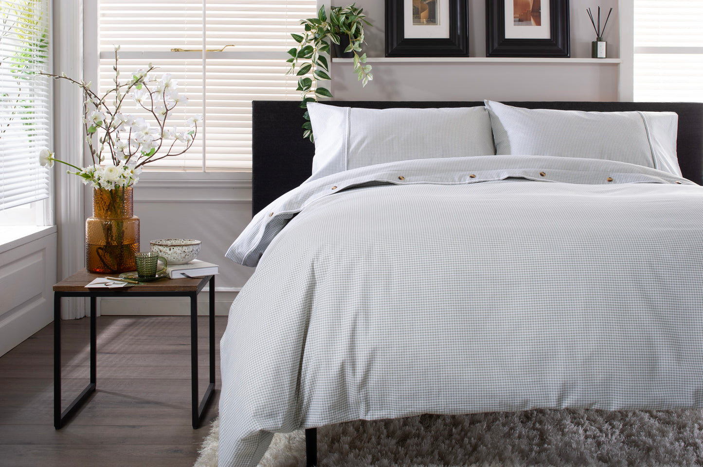 Gingham Double Piped Edges Cotton Duvet