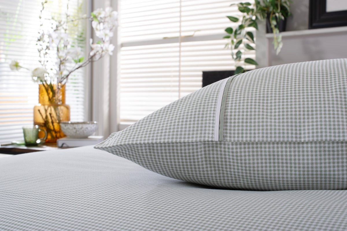 Gingham Double Piped Edges Cotton Duvet
