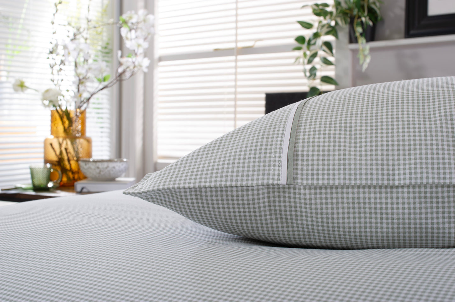 Gingham Double Piped Edges Cotton Duvet