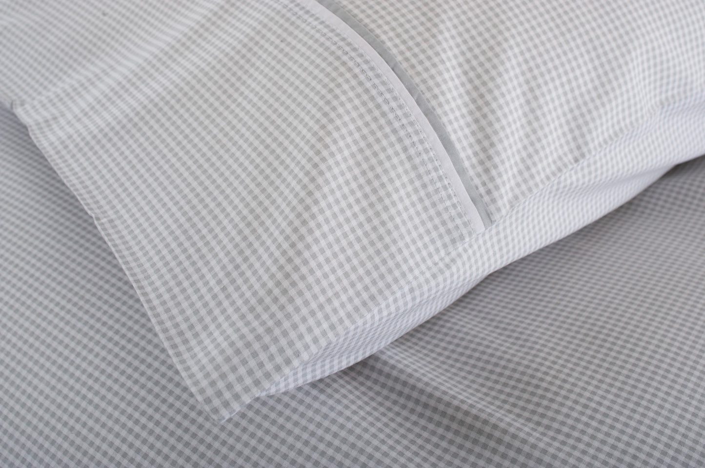 Gingham Double Piped Edges Cotton Duvet