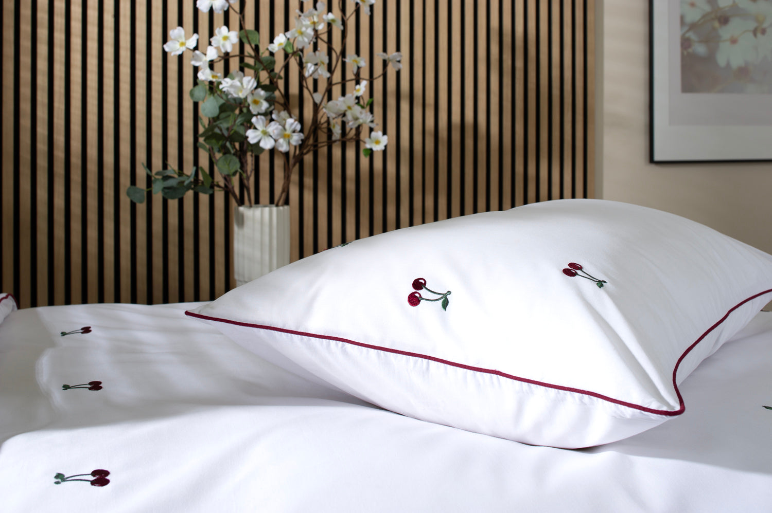 TLC Mon Cheri Embroidered 100% Cotton Duvet Bedlinen