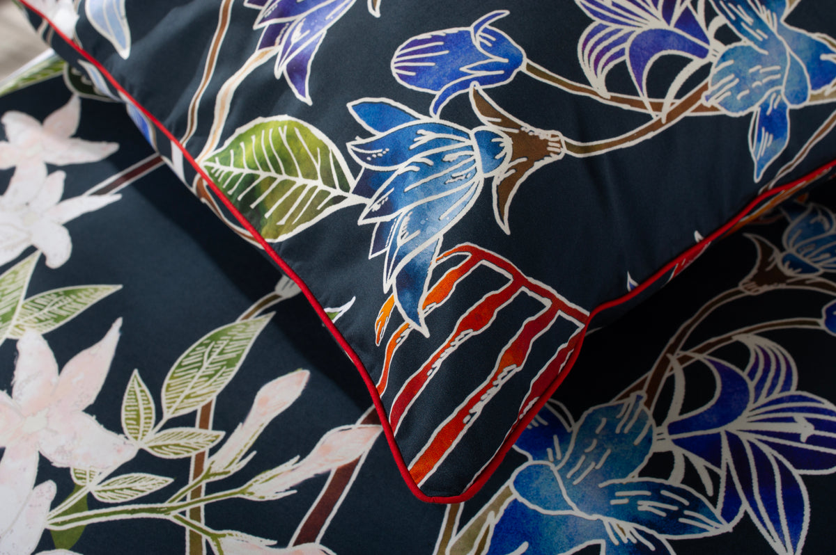 Floral Nightshade Duvet Set | The Lyndon Company