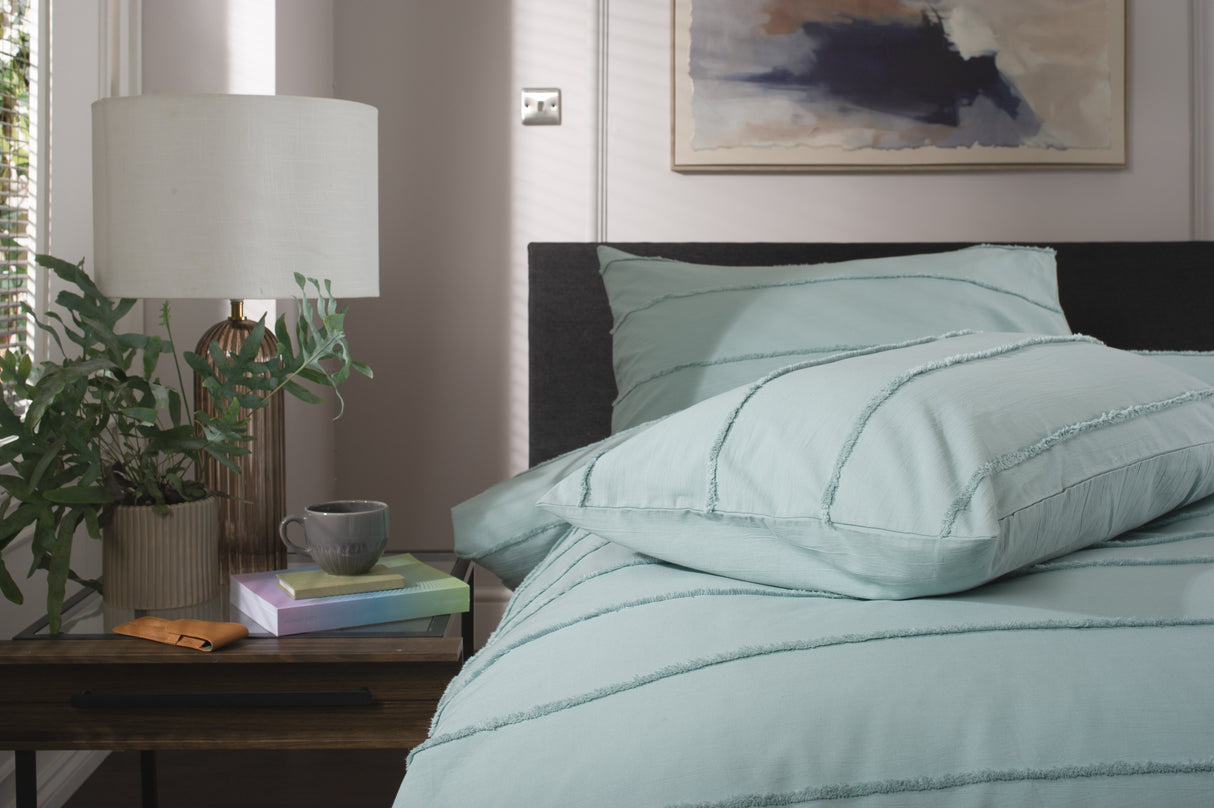 TLC On the line White