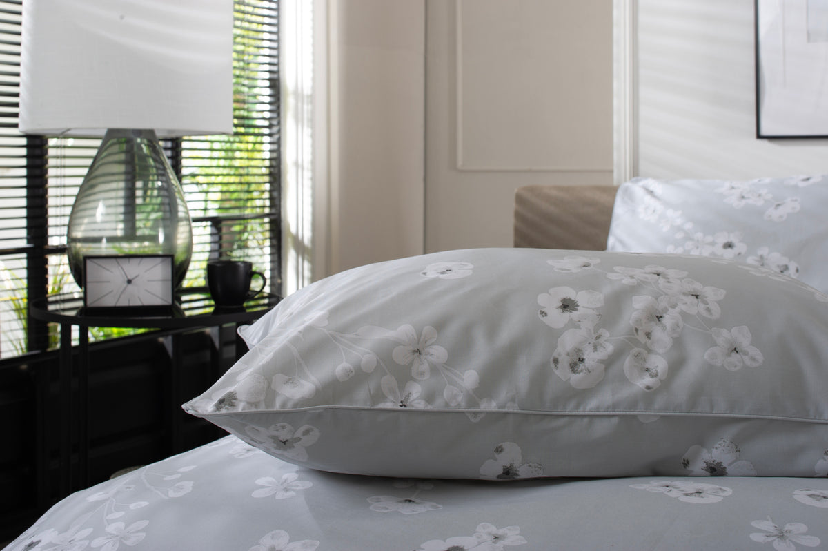 TLC Petite Fleur Grey pillow detail