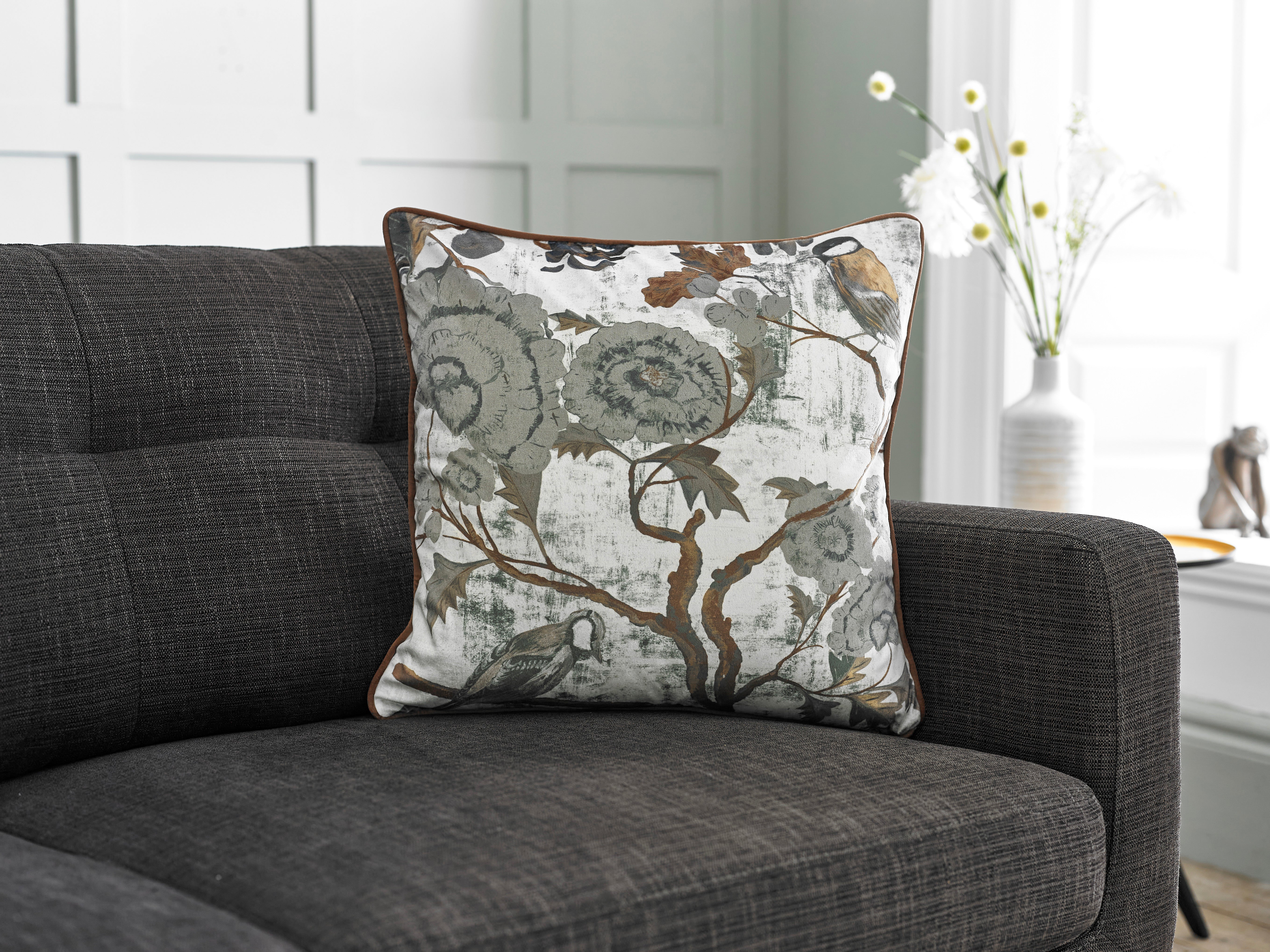 Printed Exotica World Large Velvet 50cm X 50cm Cushion Including Cushion Pad