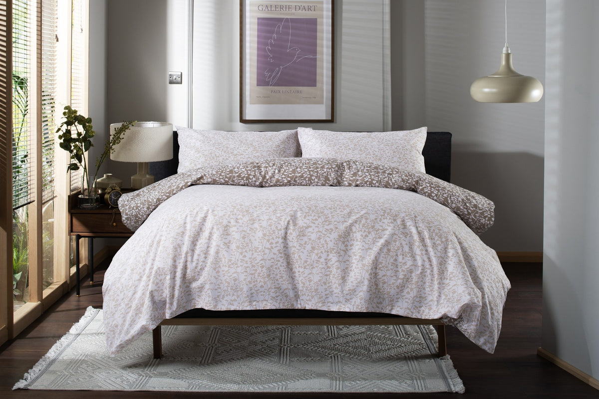 Elsie Leaf Print Duvet Cover Set in Natural, front
