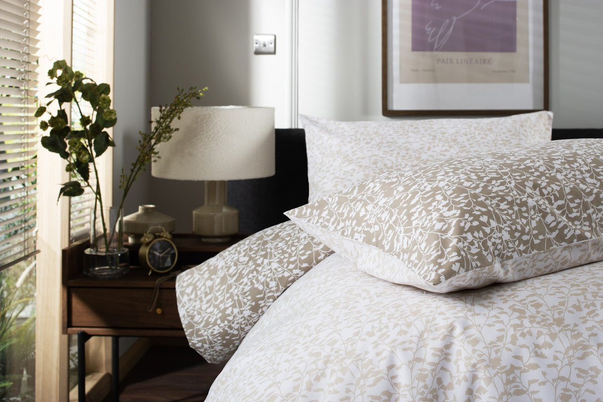 Elsie Leaf Print Duvet Cover Set in Natural, pillow detail