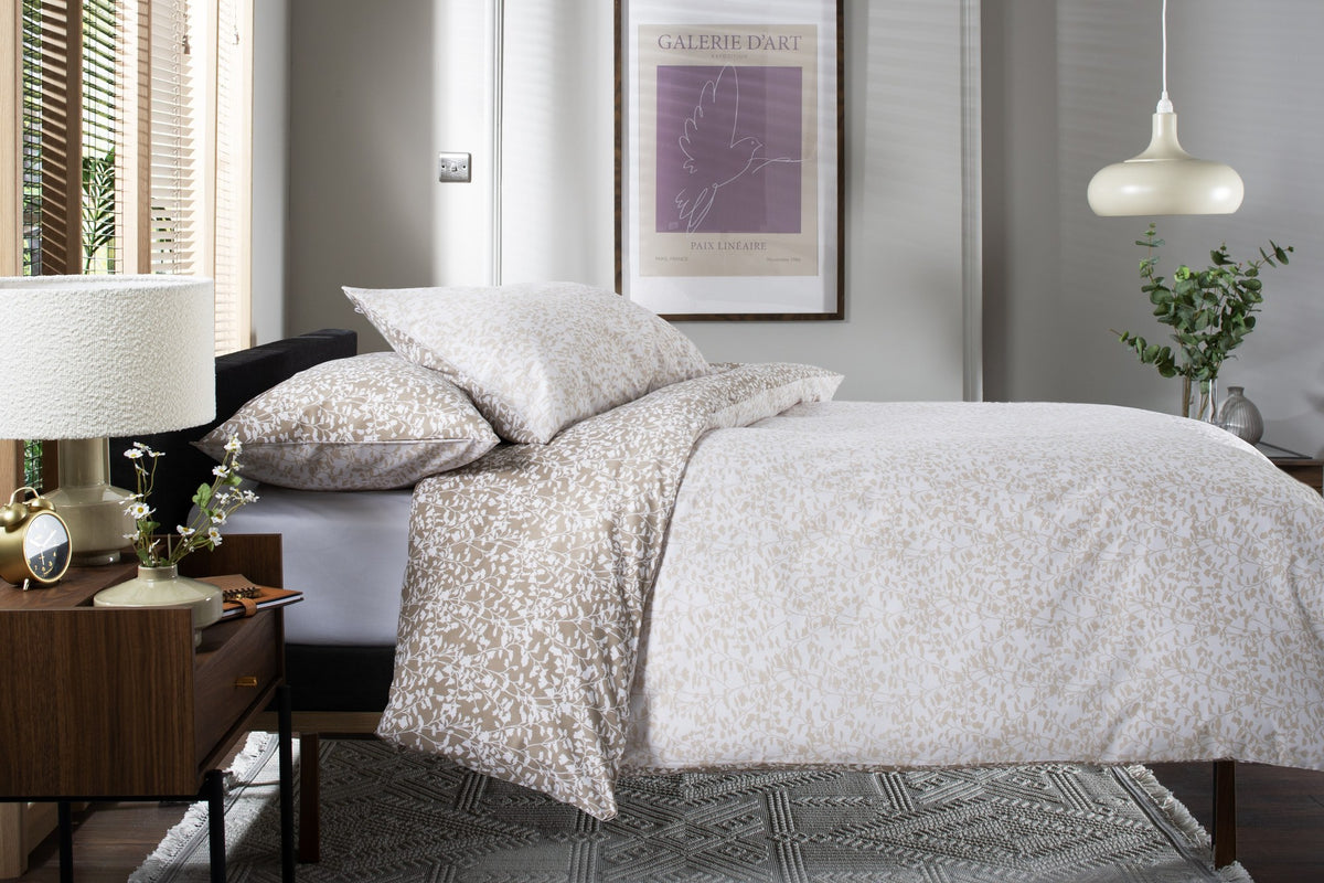 Elsie Leaf Print Duvet Cover Set in Natural, side