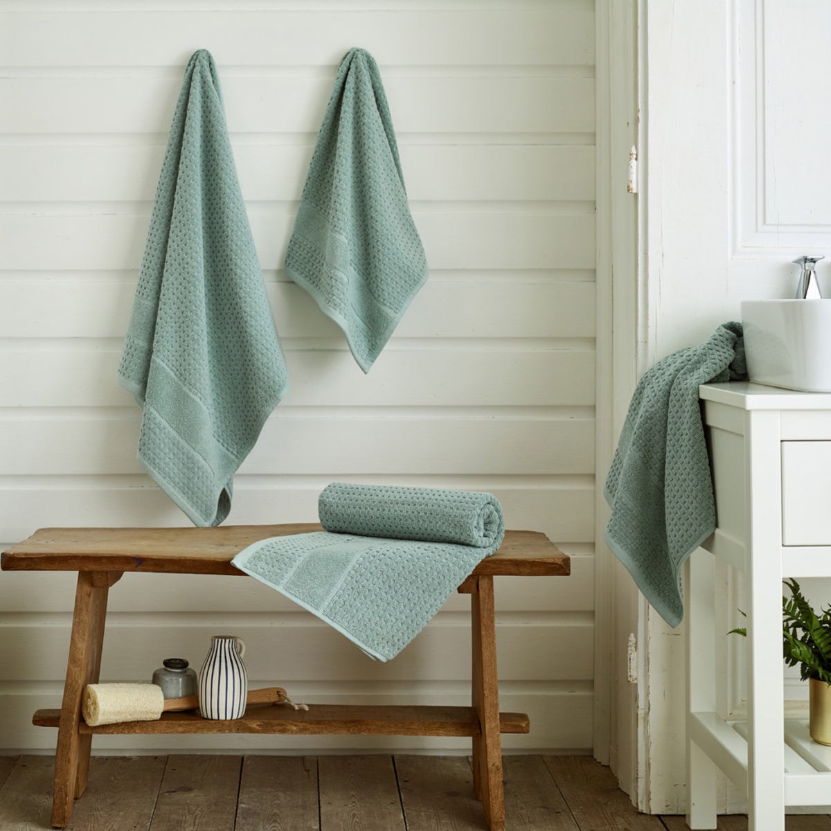 Mosley textured 600gsm zerotwist cotton towels — Duck Egg