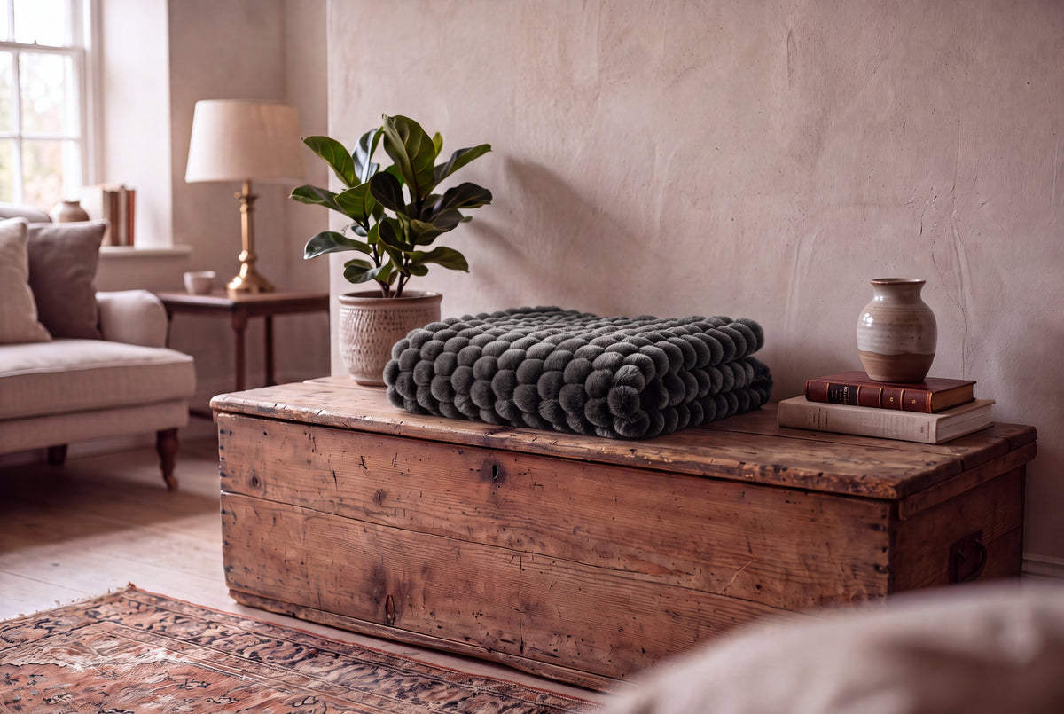 Rosewick Sculptured Throw