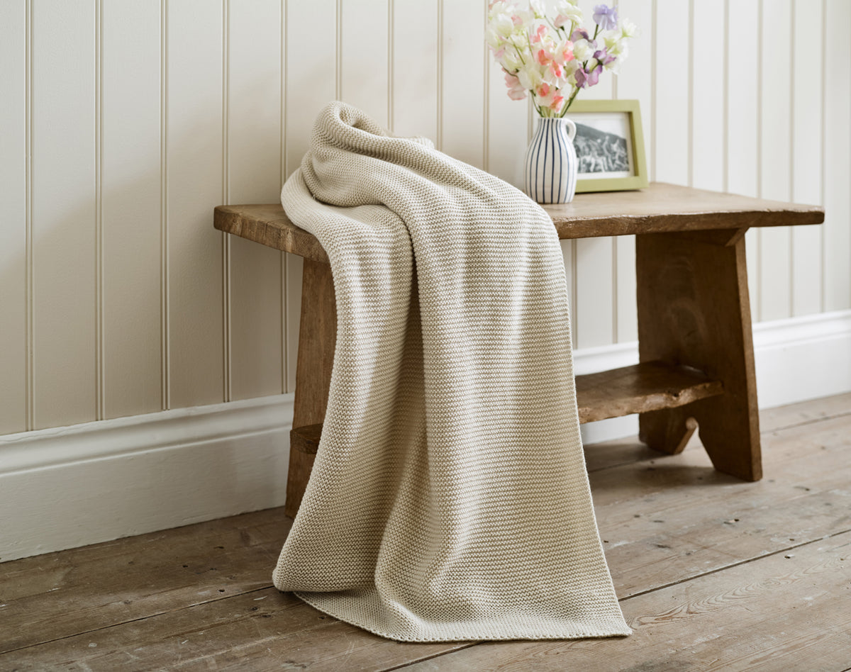 Saunton Stitch Knitted Throw - Oatmeal 01