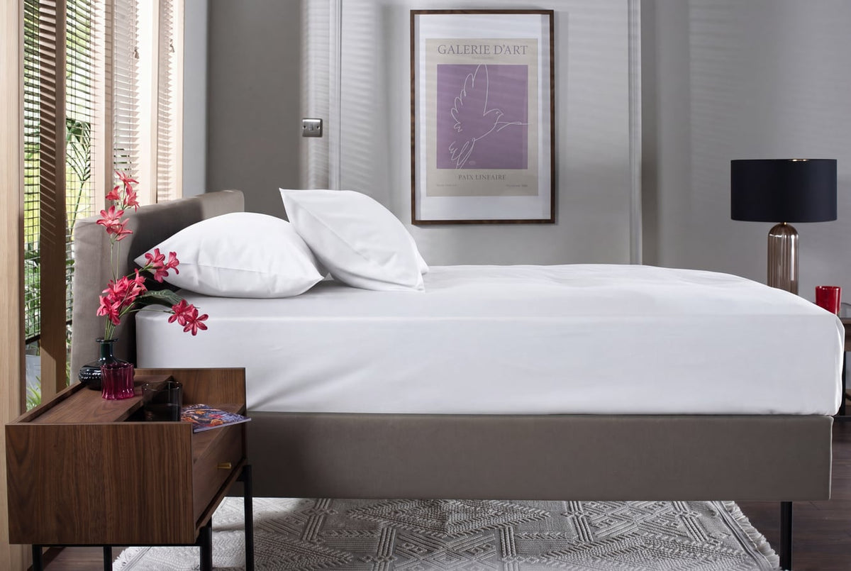 200 Thread Count Extra Deep Cotton Fitted Sheet — 36cm walls, crisp white percale