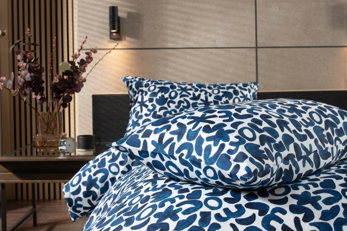 Studio 1846 Abstract Shapes duvet set
