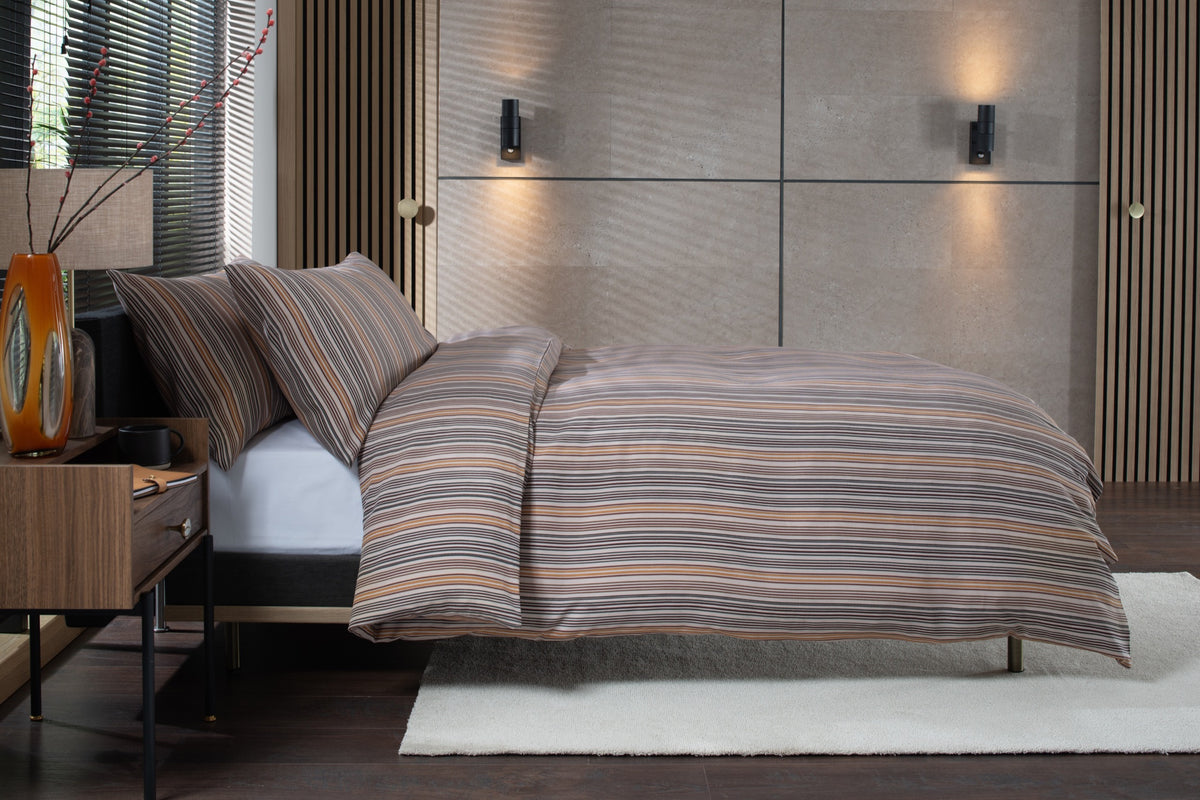 Studio 1846 Fine Stripe duvet set