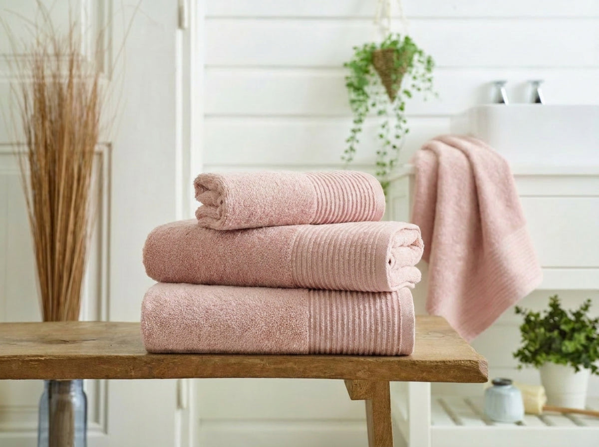Avelon Soft Touch 550gsm zerotwist cotton towels — Pink