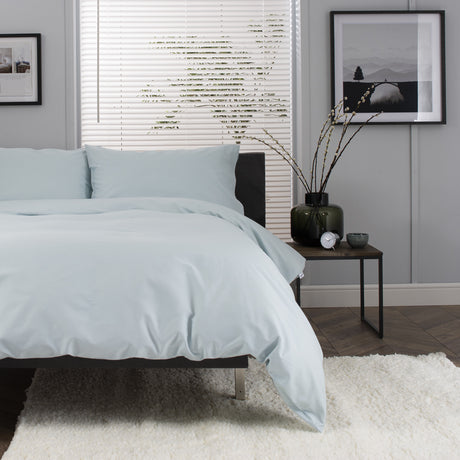 The Lyndon Company 200 Thread Count Cotton Bedlinen range - Deyongs