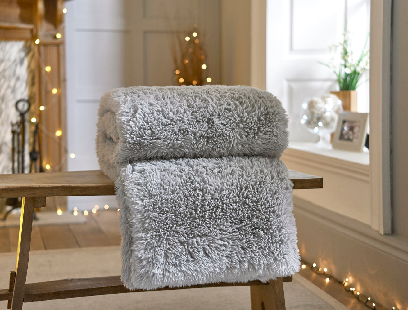 Rochester Supersoft Faux Fur Throw